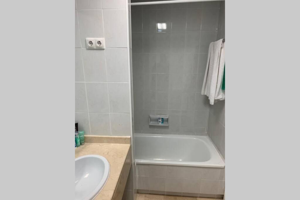 Amazing Frontline Sea Views Studio Apartment Castillo Del Vigia Torremolinos Ngoại thất bức ảnh