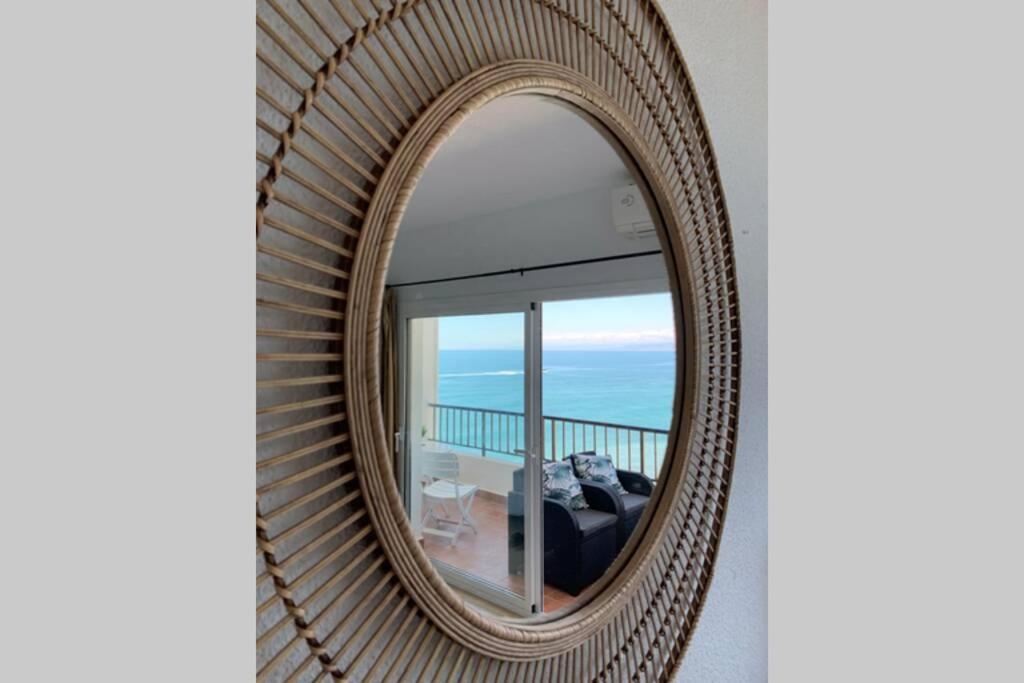 Amazing Frontline Sea Views Studio Apartment Castillo Del Vigia Torremolinos Ngoại thất bức ảnh