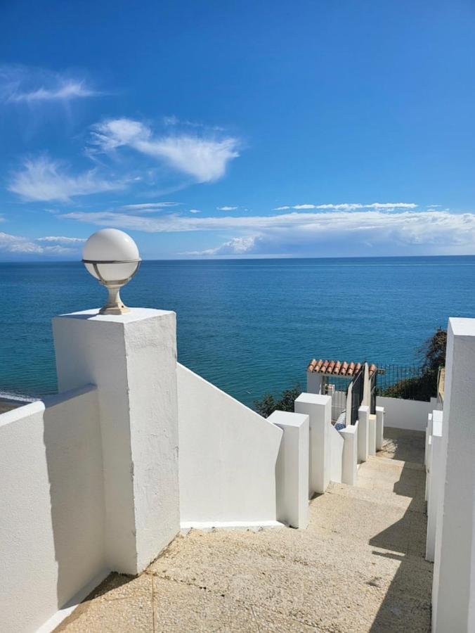 Amazing Frontline Sea Views Studio Apartment Castillo Del Vigia Torremolinos Ngoại thất bức ảnh